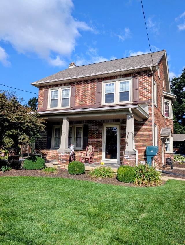 559 E. Main Street, New Holland, PA 17557